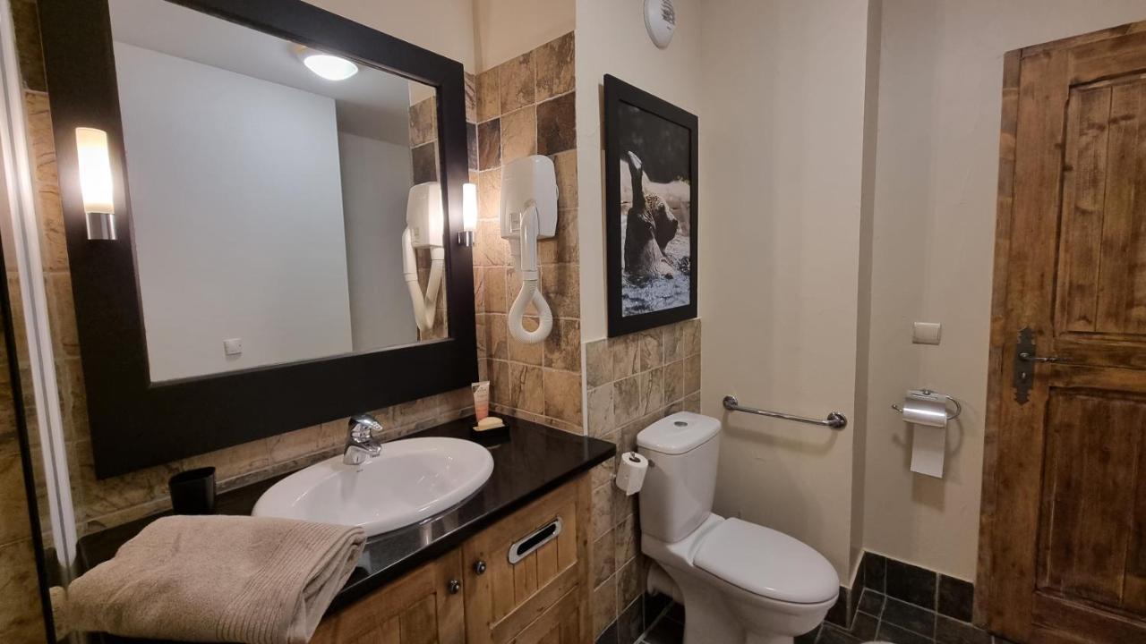 Arc 1950: Ski-in Luxury Apartment with Pool & Spa Les Arcs  Exterior photo